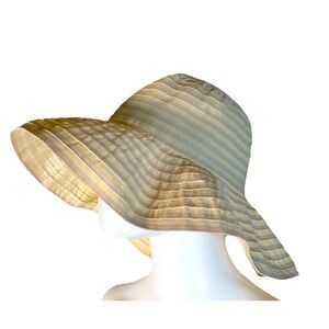 San Fransisco Hat Company Wide Brim Packable Grosgrain Ribbon Sun Hat Cream